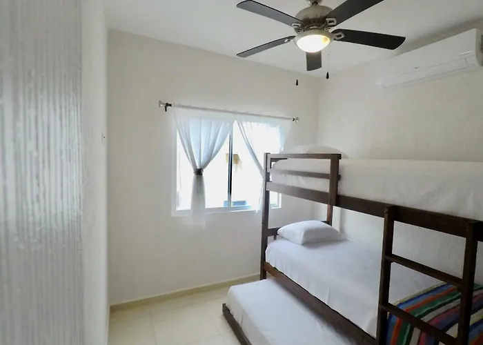 Playaturquesa Moderna Casa C/r Auto A 9 Min 5ta Ave Сasa de vacaciones *